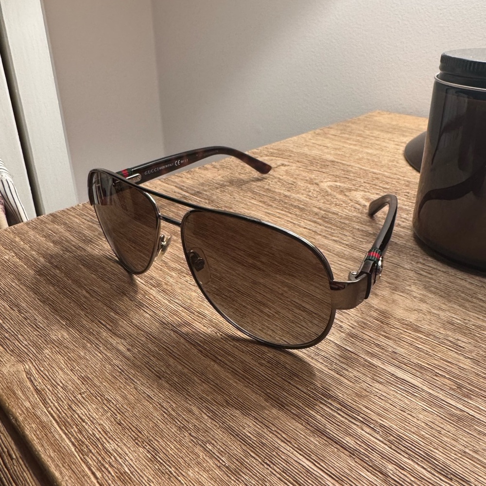 Gucci Aviators - Picture 5 of 6